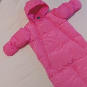 BabyGap girl's hot pink puffer bunting 3-6 mon